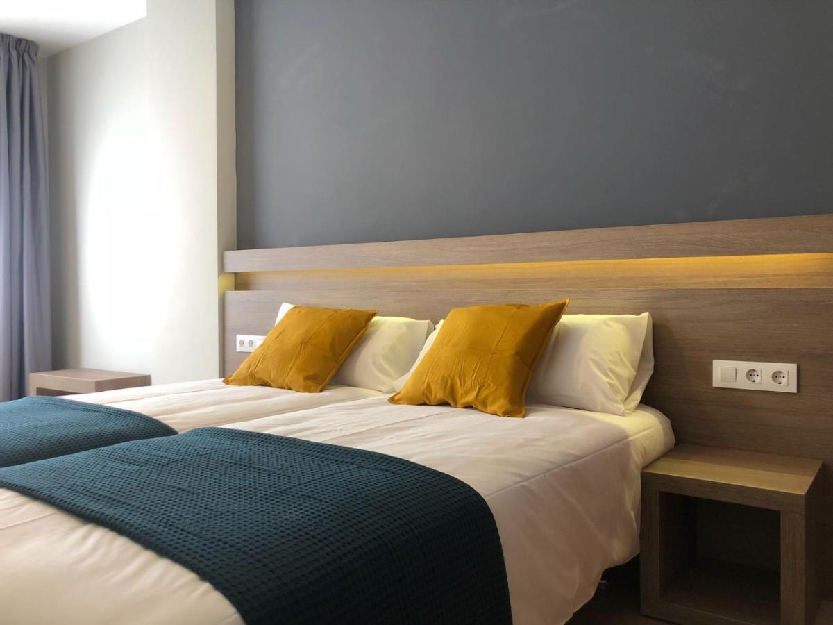 Hotel Alda Estacion 庞特维德拉 外观 照片