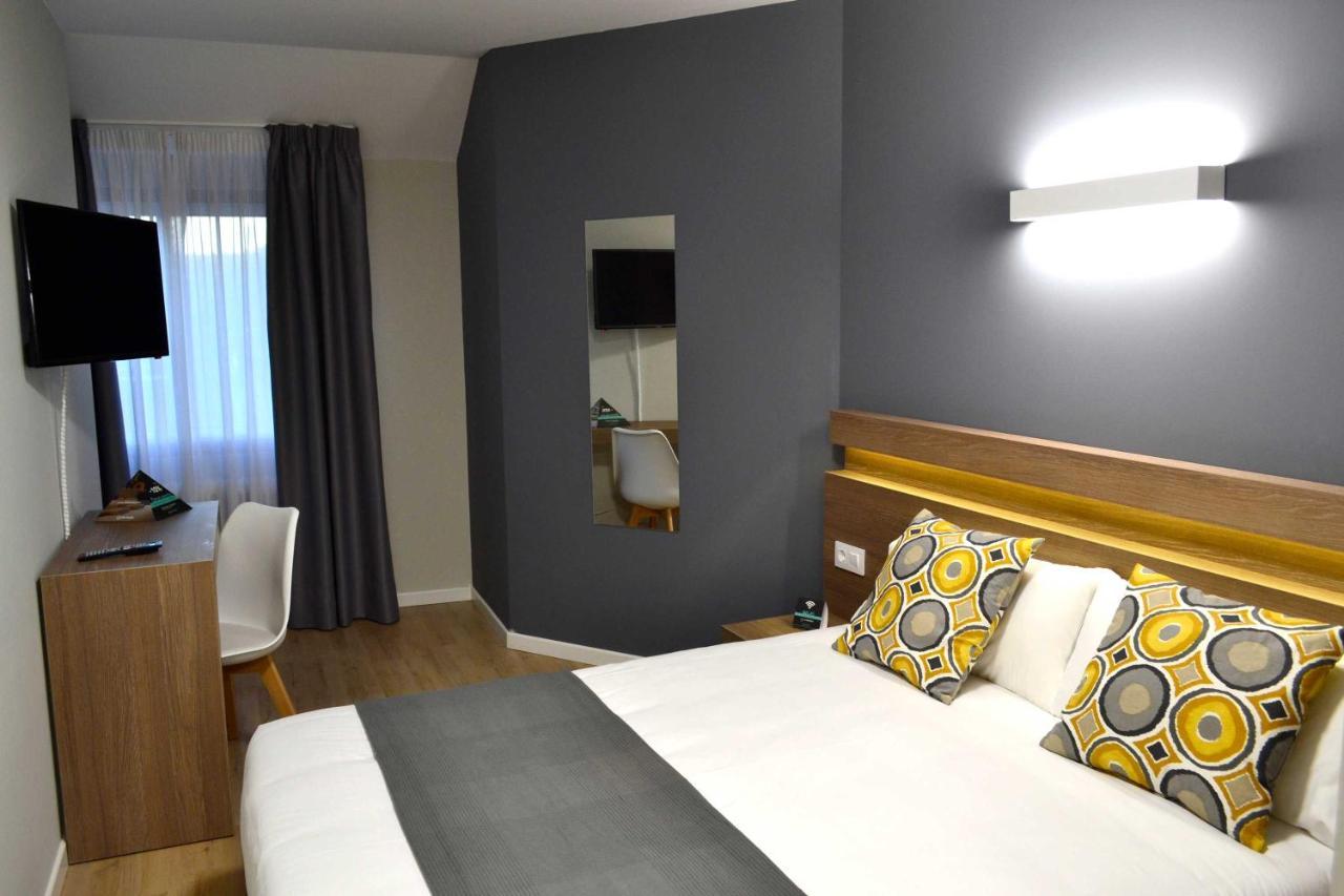Hotel Alda Estacion 庞特维德拉 外观 照片