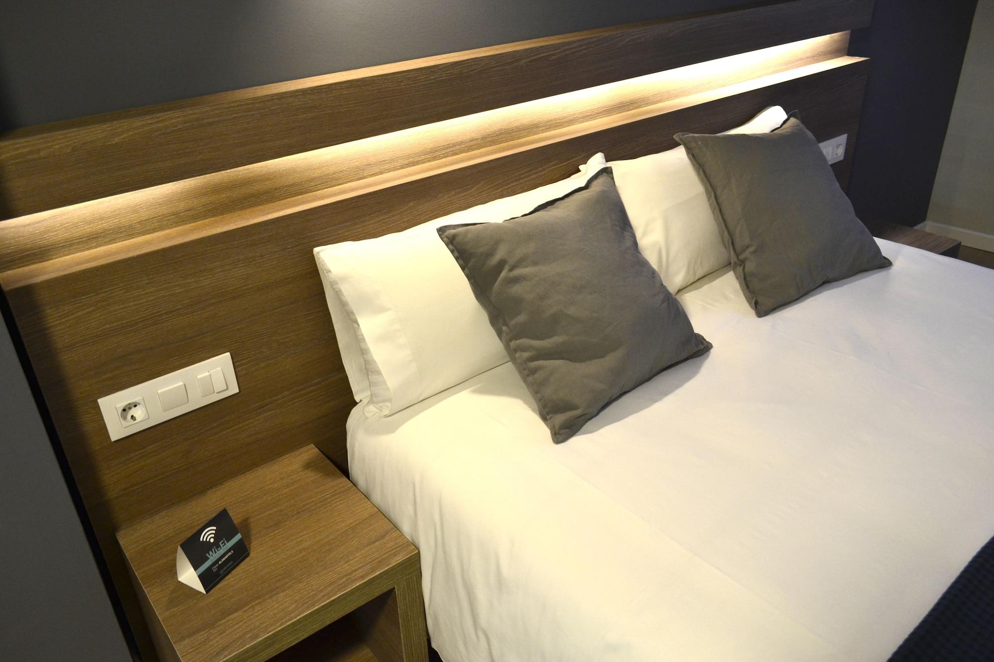 Hotel Alda Estacion 庞特维德拉 外观 照片