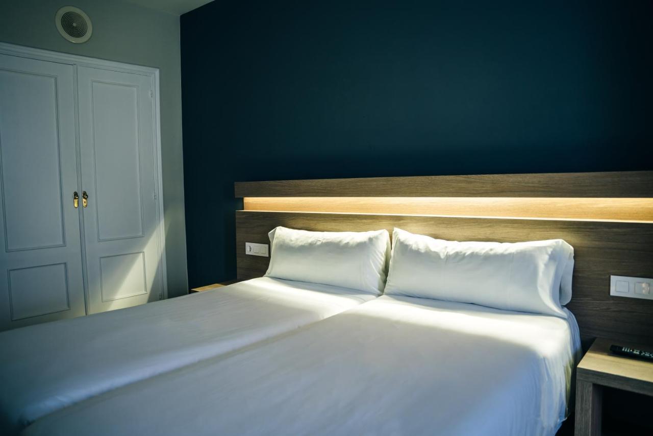 Hotel Alda Estacion 庞特维德拉 外观 照片
