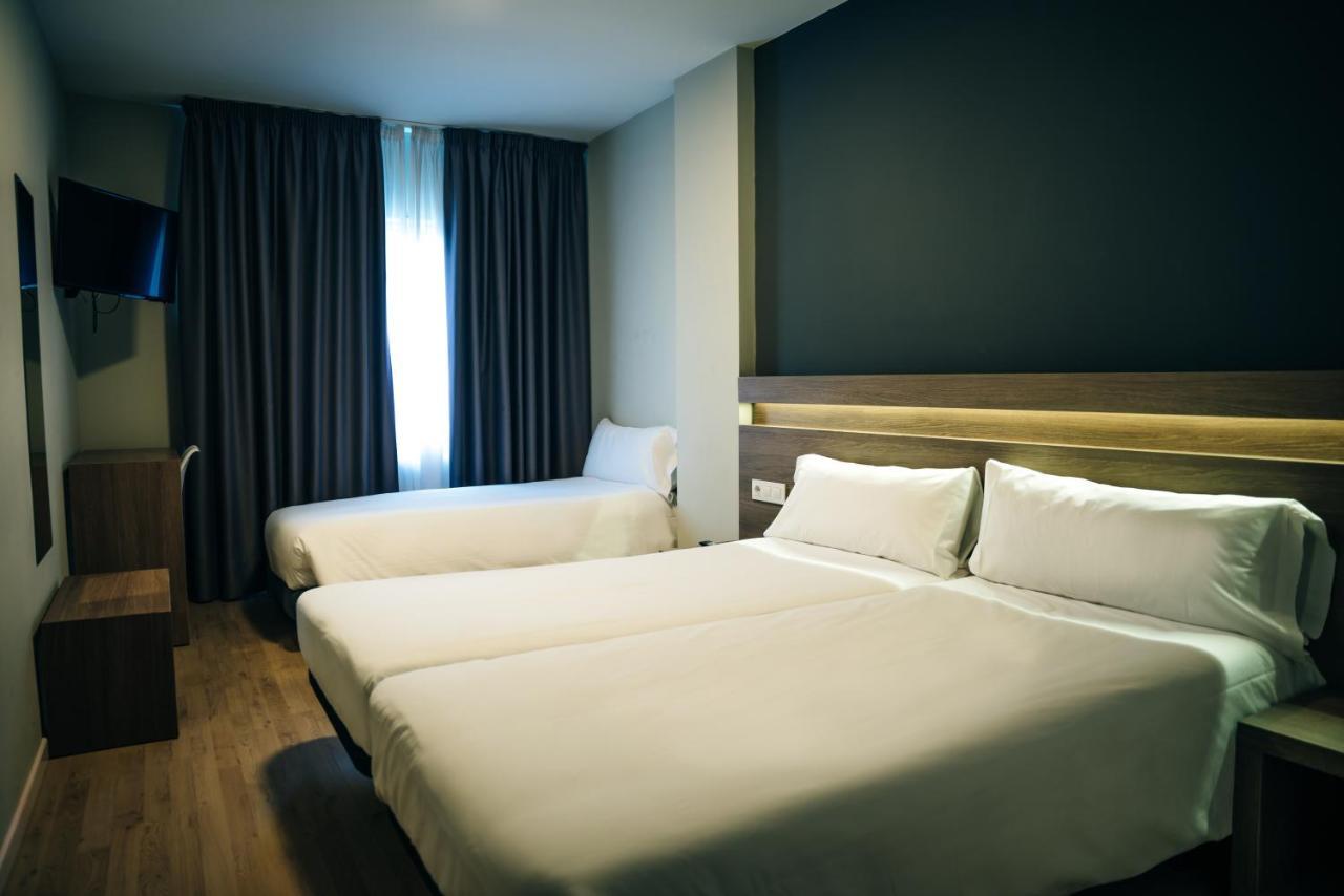 Hotel Alda Estacion 庞特维德拉 外观 照片