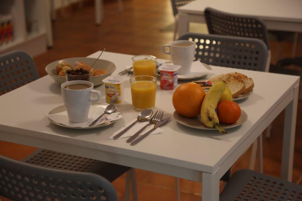 Hotel Alda Estacion 庞特维德拉 外观 照片